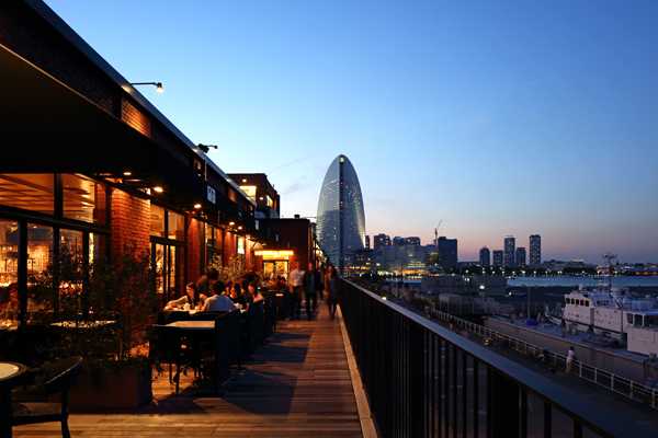 View of Yokohama Bay from A16’s outdoor dining terrace 