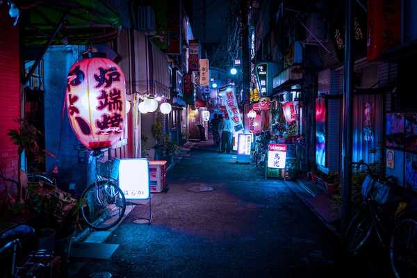 Way to explore Japanese nightlife