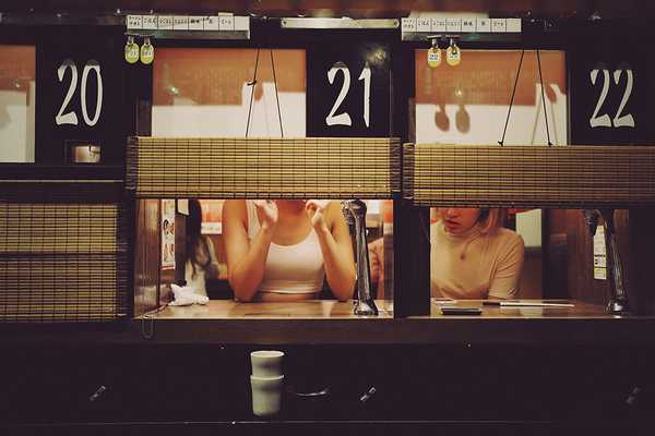Top 15 Restaurants and Places You Can Dine Alone in Tokyo